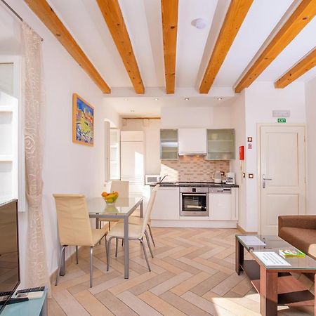 Apartments Espana 1 ドゥブロブニク エクステリア 写真